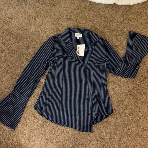 EVIDNT BLOUSE - Picture 8 of 8